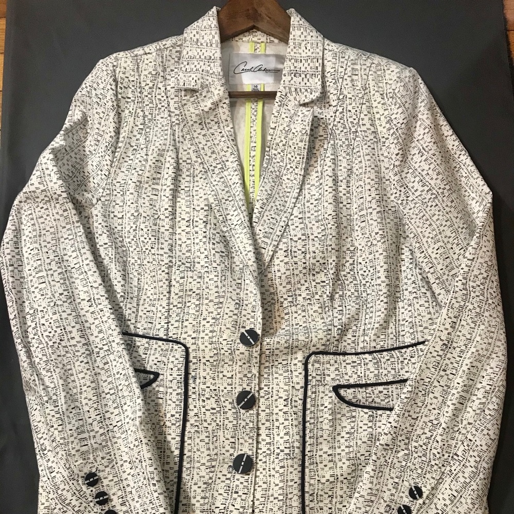 Modern Blazer! Carol Anderson by Invitation